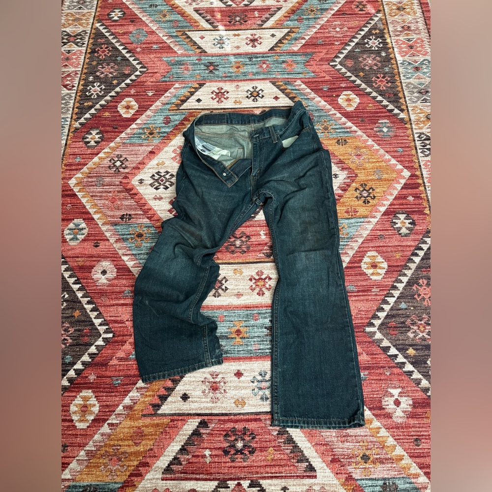 Men’s 32x30 Levi jeans